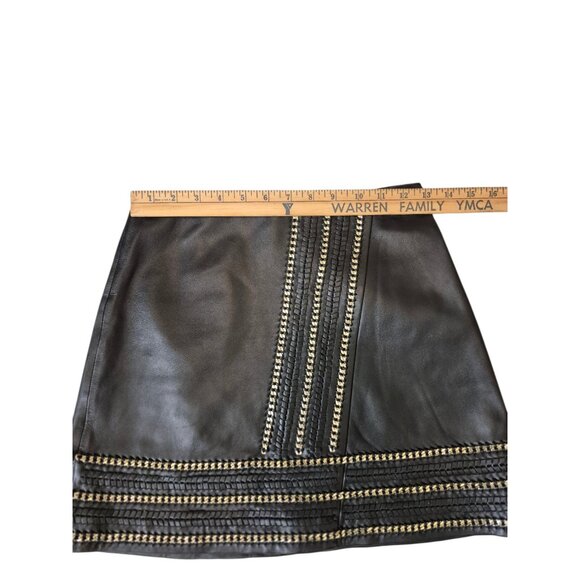 Alice + Olivia Leather Mini Skirt Lamb Soft Leather w/ Edgy Chain Detail sz 0/2 - Picture 8 of 10